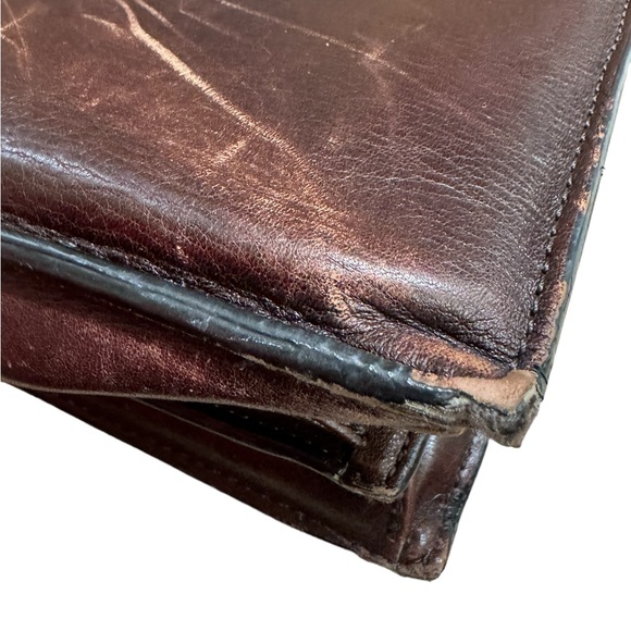 WORN Aged Brown High End WILSONS Leather Briefcase Lawyer Bag Pelle Studio - Picture 6 of 16
